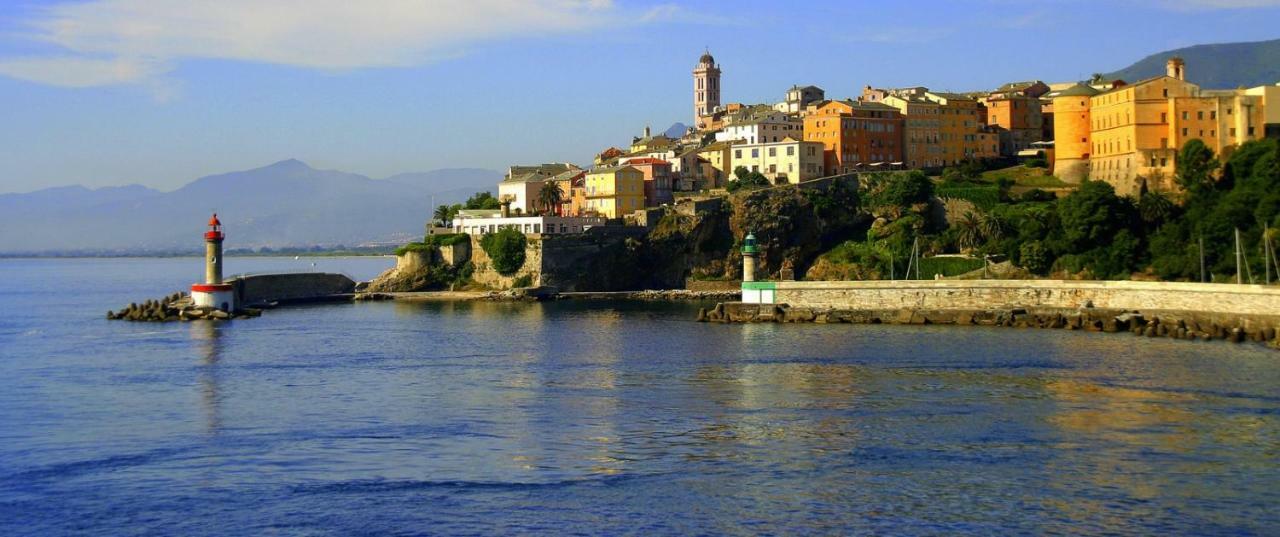 Apartamento Casa Lochje Au Coeur De La Citadelle Bastia  Exterior foto